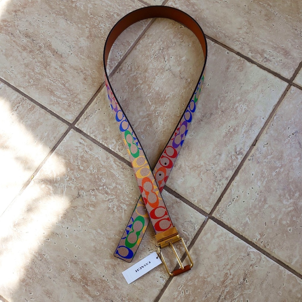 COACH ROLLER BUCKLE CUT-TO-SIZE REVERSIBLE BELT RAINBOW SIGNATURE:NWT PRIDE - Picture 2 of 9